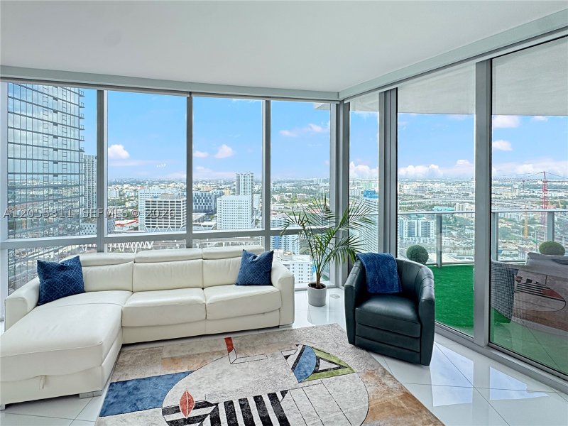 Alquiler de apartamento en Paramount Miami WorldCenter 3210