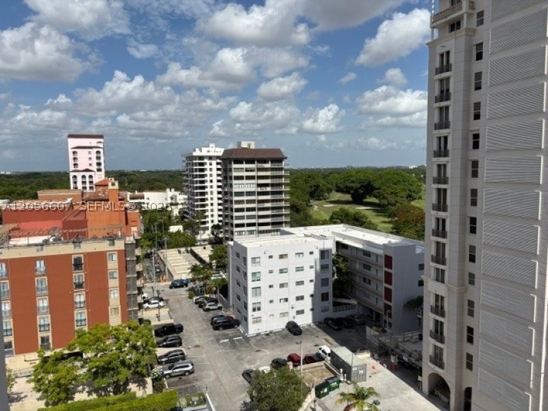 Comprar apartamento en Gables Plaza 1201