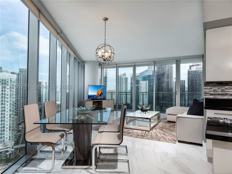 Comprar apartamento en Mint at Riverfront 3901