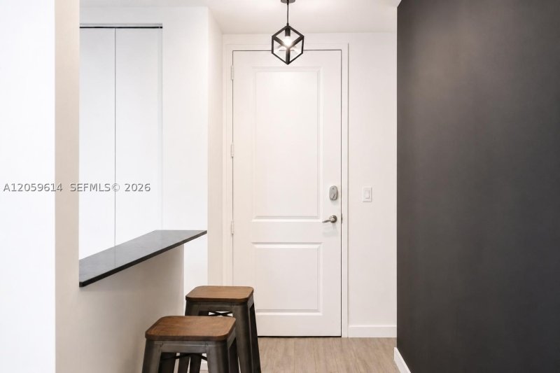 Alquiler de apartamento en Edgewater Lofts 503