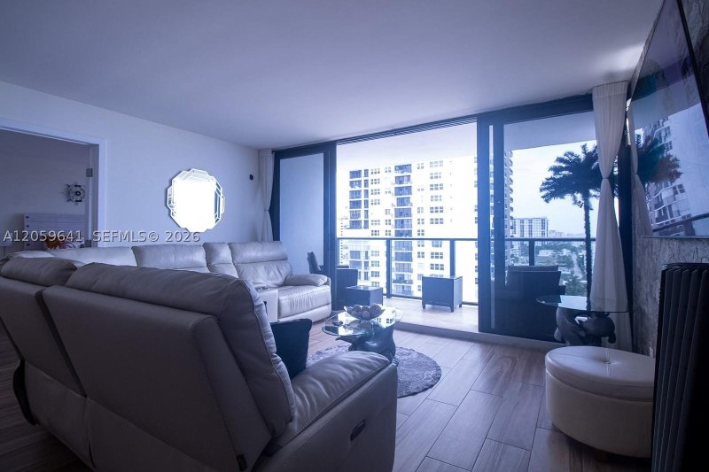 Apartment for rent at Catania at Quadomain 1104