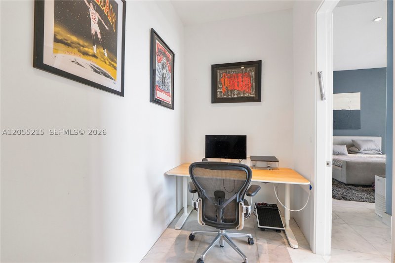 Comprar apartamento en The Meridian Lofts PH-16