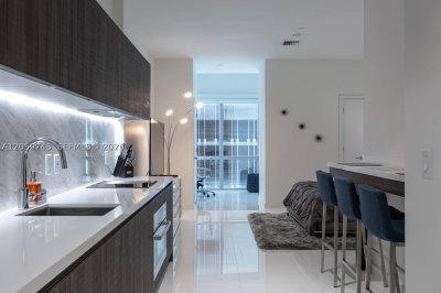 Paramount Miami WorldCenter Apt #503