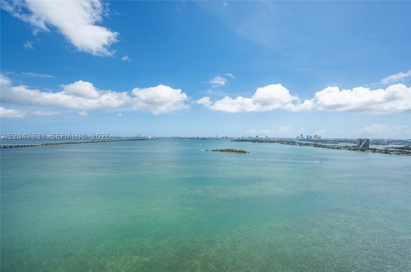 Aluguel de apartamento no Aria Reserve Miami 2502