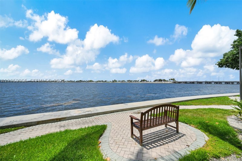 Alquiler de apartamento en Brickell Townhouse 5G