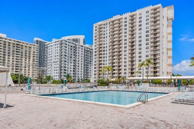 Prince George Apt #11J
