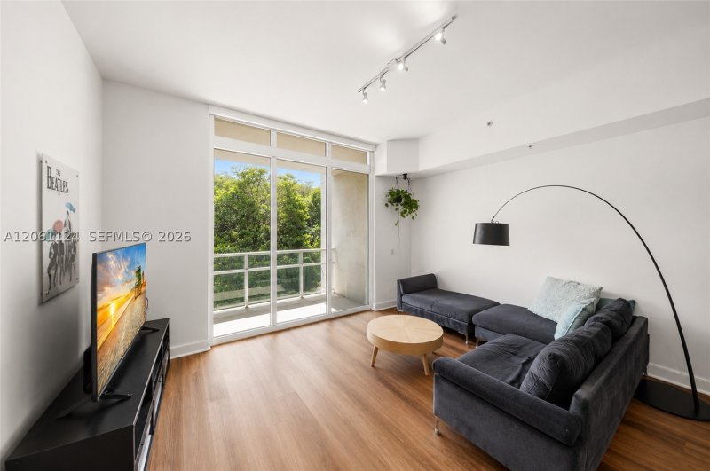 Comprar apartamento no One Fifty One at Biscayne 102