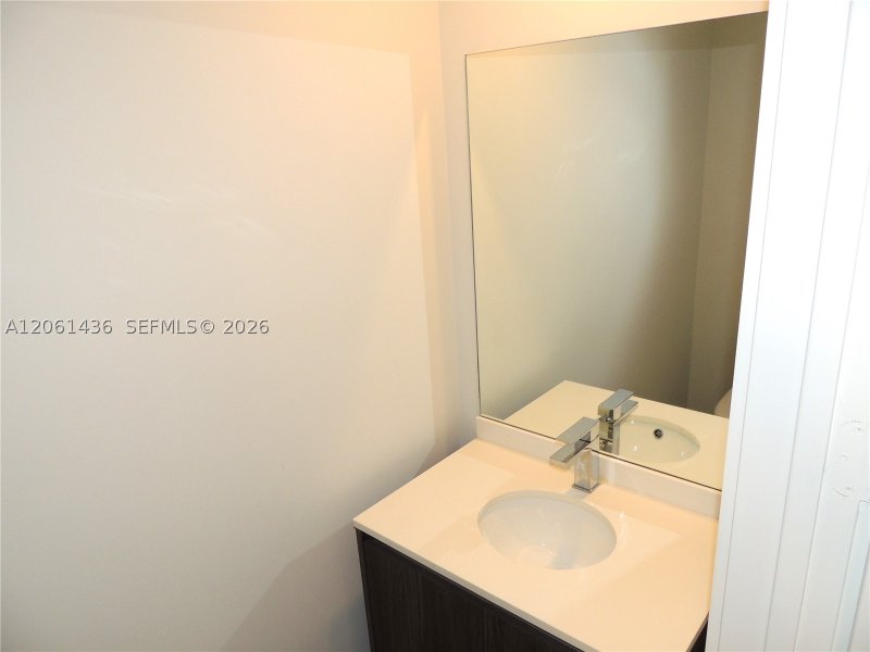 Comprar apartamento no Aria on The Bay 3104