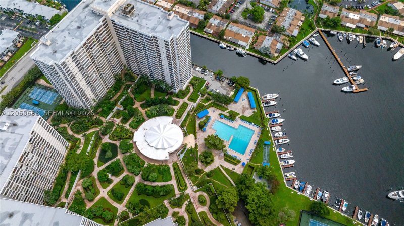 Condo for sale at Olympus Condo 517