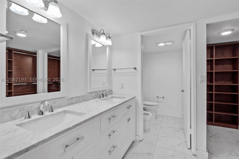 Alquiler de apartamento en Key Colony III Emerald Bay 441