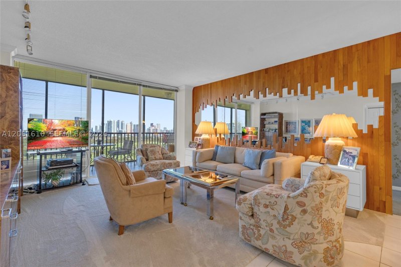 Condo for sale at Coronado I 1806