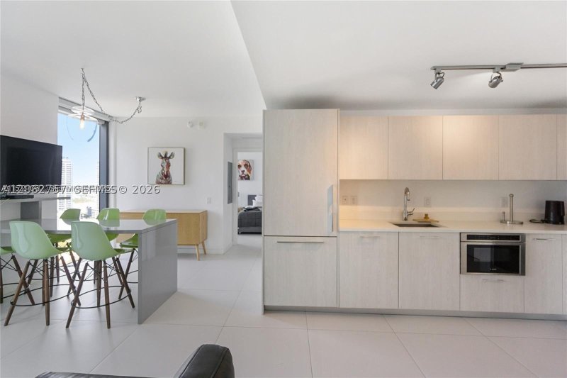 Comprar apartamento en Paraiso Bayviews 2109