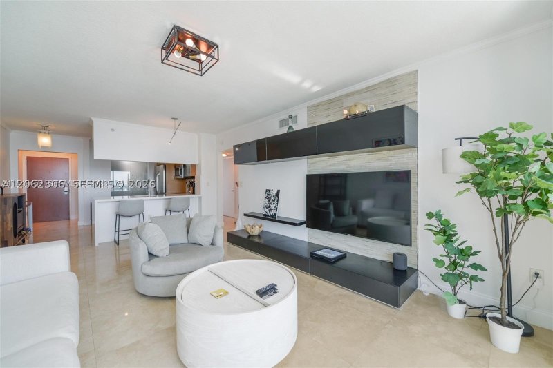 Comprar apartamento no Brickell on the River North 3002