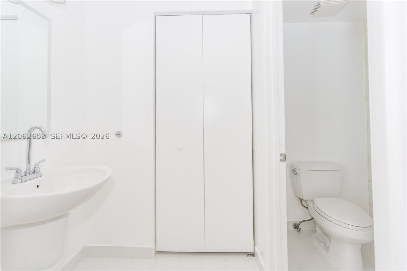 Apartment for rent at Neo Vertika Brickell PHI20