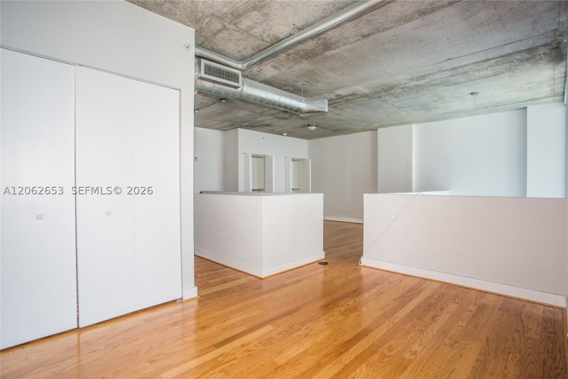 Apartment for rent at Neo Vertika Brickell PHI20