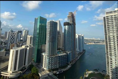 500 Brickell West Tower Apt #4007