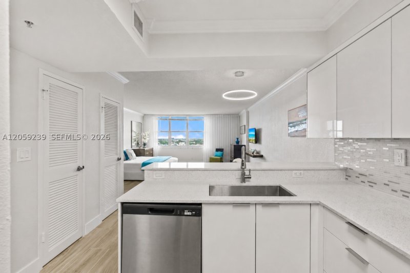 Condo for sale at The Wave Condo 1527