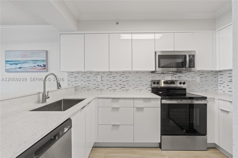 Condo for sale at The Wave Condo 1527