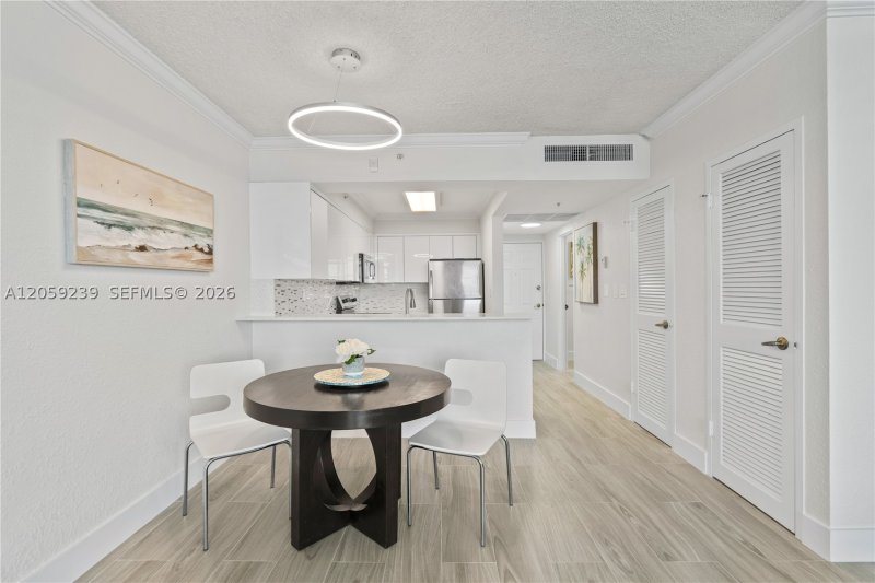 Condo for sale at The Wave Condo 1527