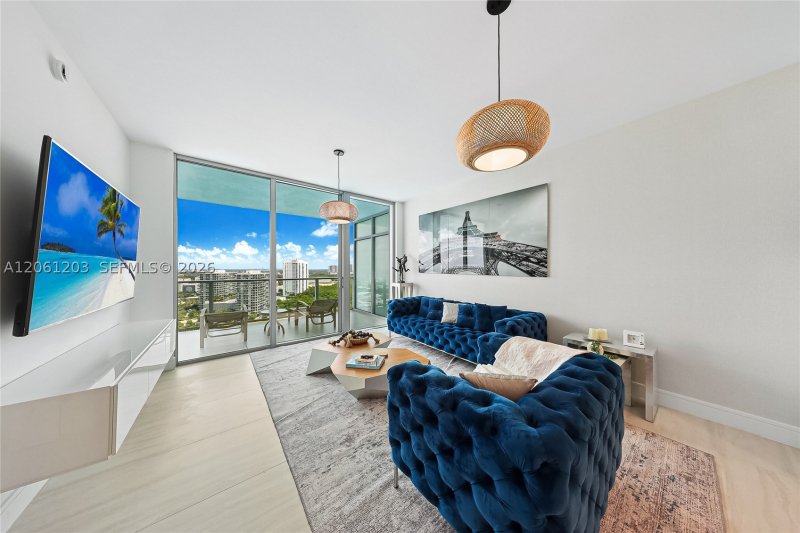 Alquiler de apartamento en One Park Tower by Turnberry 2010