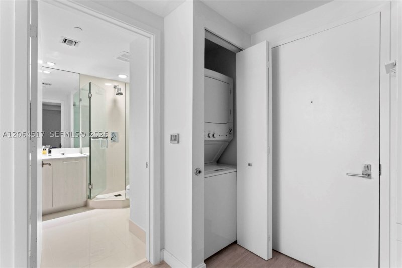 Aluguel de apartamento no Brickell Heights West 1105