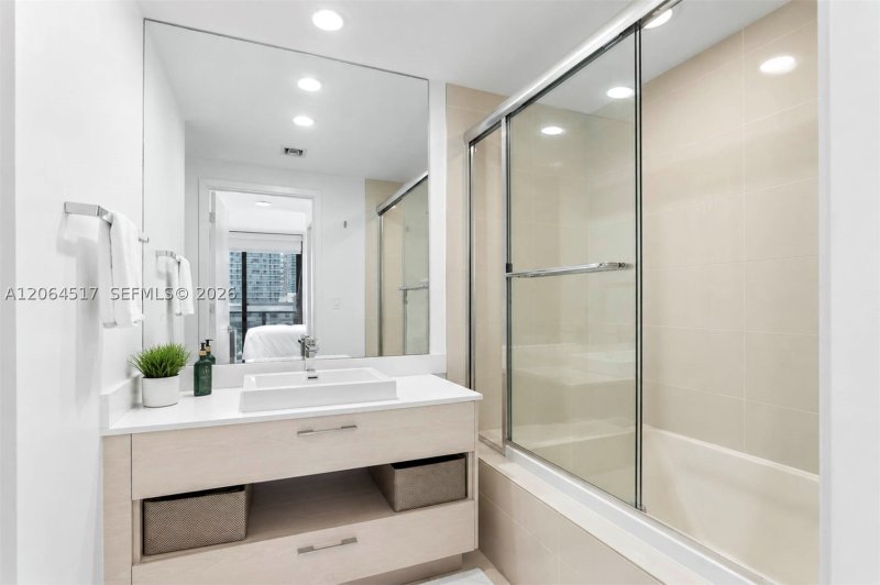 Aluguel de apartamento no Brickell Heights West 1105