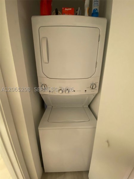Aluguel de apartamento no Brickell Heights East 1005