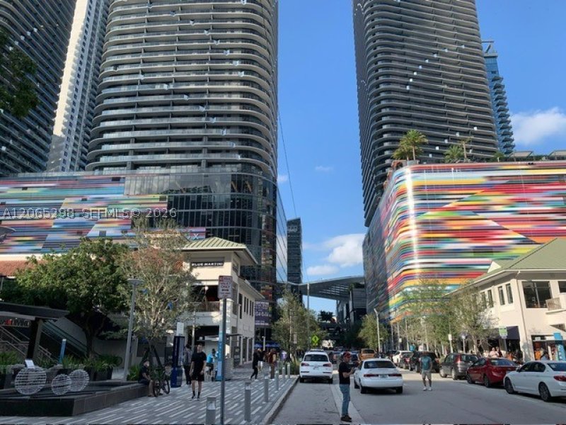 Aluguel de apartamento no Brickell Heights East 1005