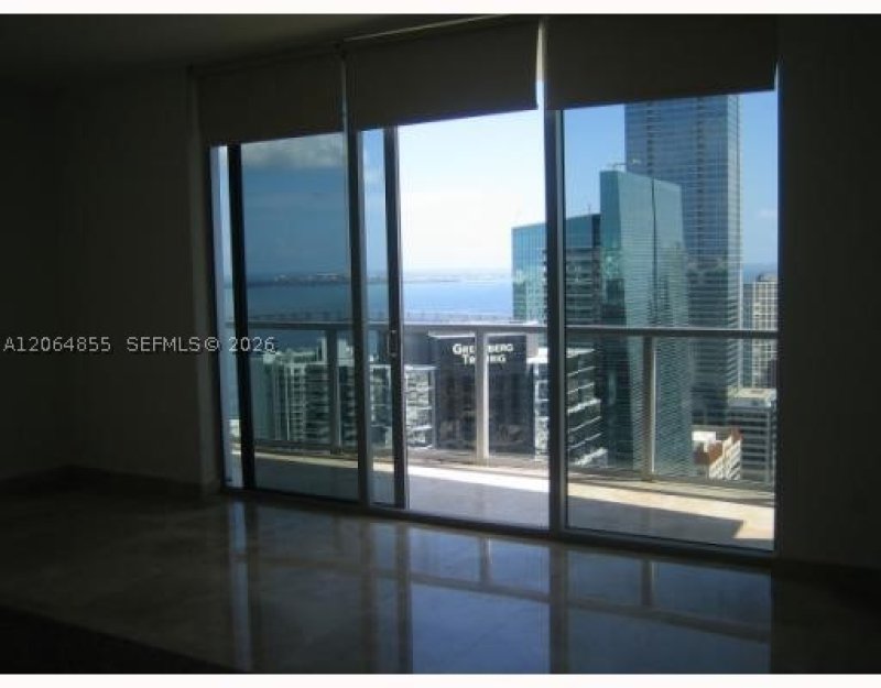 Aluguel de apartamento no Avenue on Brickell 1050 Tower 3312