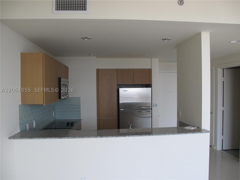 Aluguel de apartamento no Avenue on Brickell 1050 Tower 3312