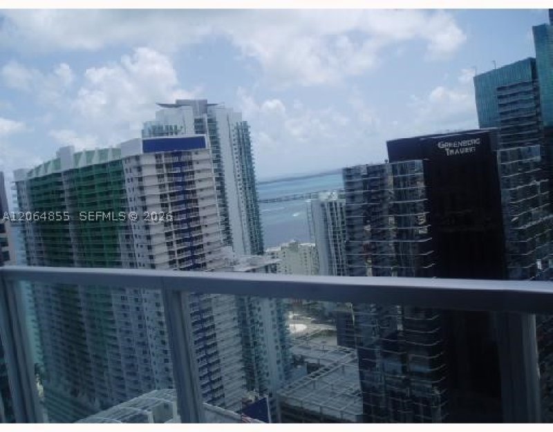 Aluguel de apartamento no Avenue on Brickell 1050 Tower 3312