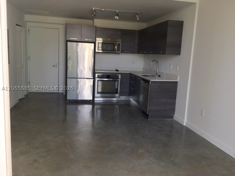 Aluguel de apartamento no Centro Condo 2207
