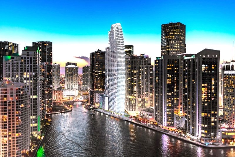 Aluguel de apartamento no Aston Martin Residences 4201E