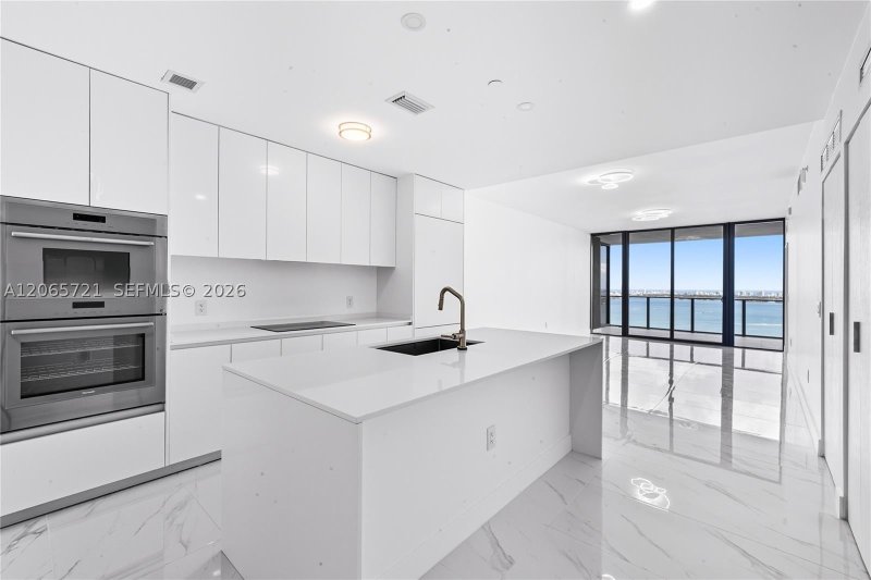 Comprar apartamento en Aria Reserve Miami 3502