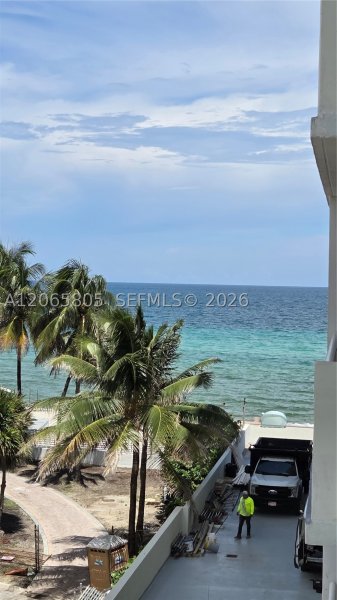 Sea Air Towers Apt #409