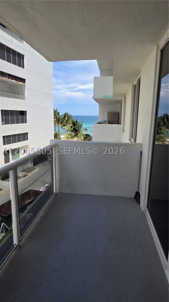 Condo for sale at Sea Air Towers 409