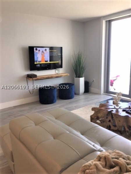 Alquiler de apartamento en Arlen Beach 808