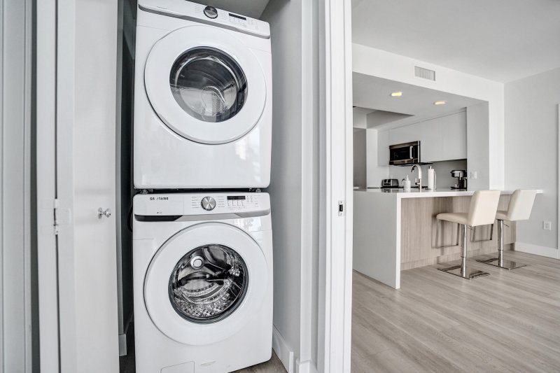 Alquiler de apartamento en Sapphire Condo 1106S
