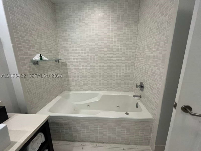 Condo for sale at The Blue Doral 307