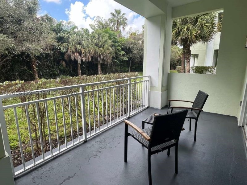 Condo for sale at The Blue Doral 307