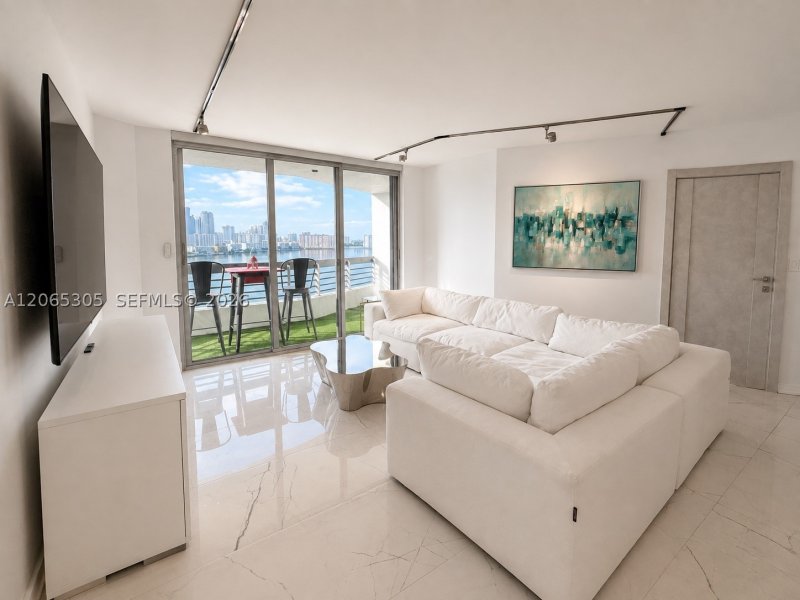 Property photo # 7