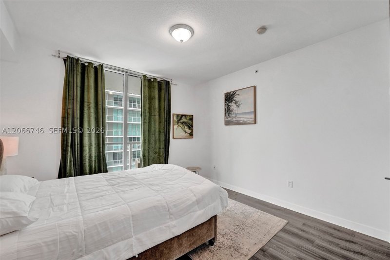 Aluguel de apartamento no Axis on Brickell South Tower 3608-S