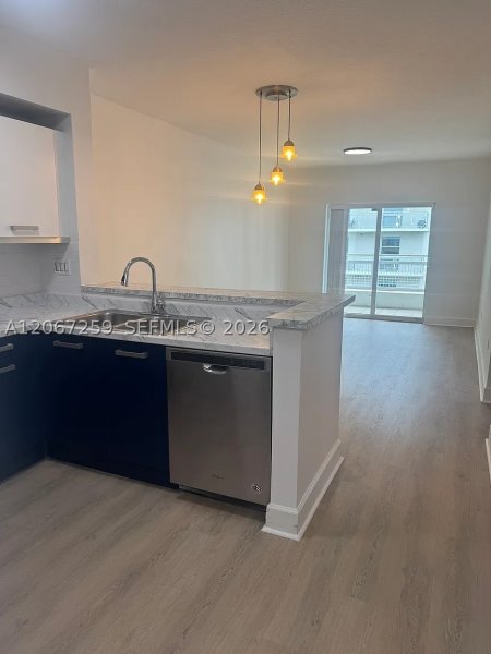 Aluguel de apartamento no Bahia Biscayne 504