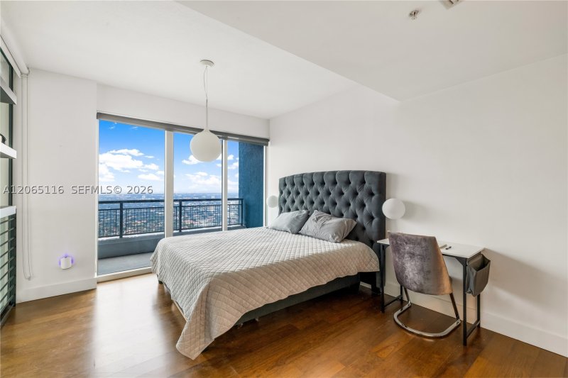 Condo for sale at Infinity on Brickell 4001