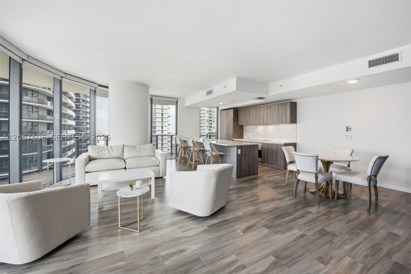 Comprar apartamento no SLS Lux Brickell 3101