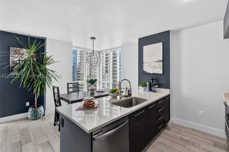Apartment for rent at 500 Brickell West Tower 3802