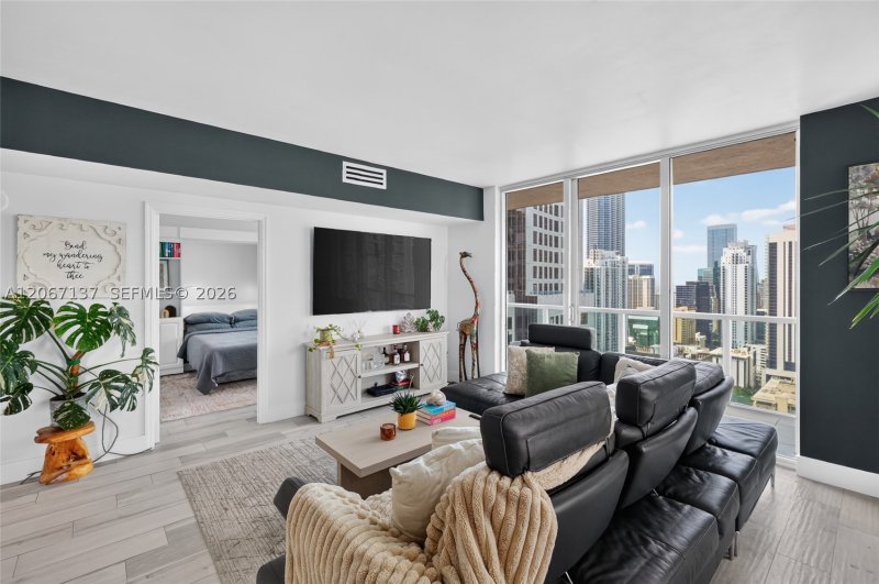 Apartment for rent at 500 Brickell West Tower 3802