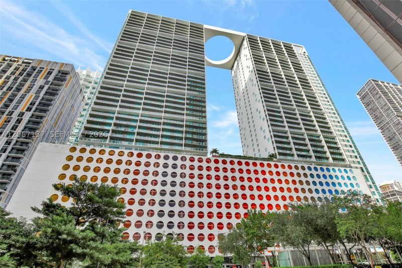 Apartment for rent at 500 Brickell West Tower 3802