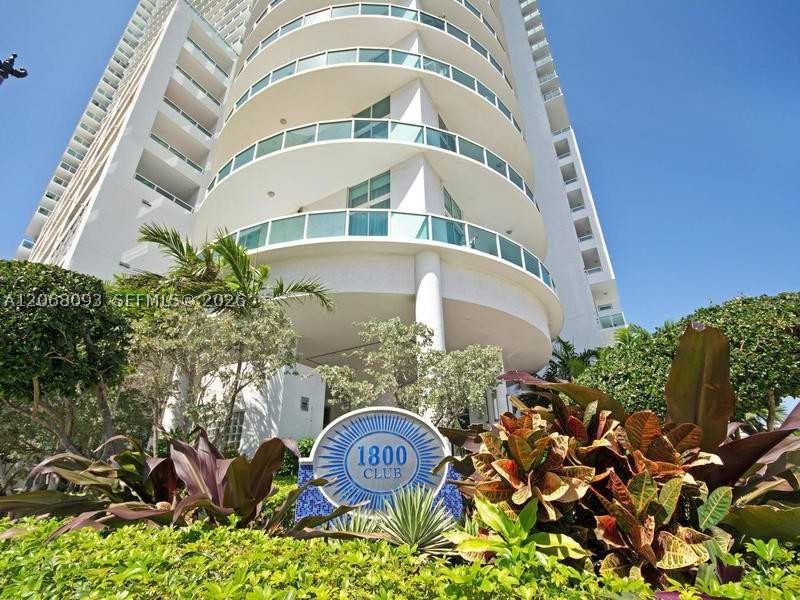 Apartment for rent at 1800 Club 1905