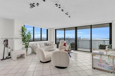 Property photo # 4